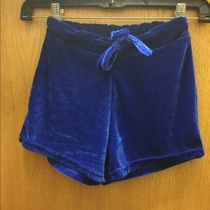 Velvet shorts
